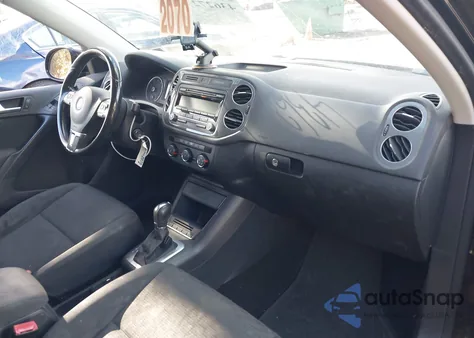 2014 Volkswagen Tiguan S из США, поврежденный, VIN WVGAV3AX2EW598630